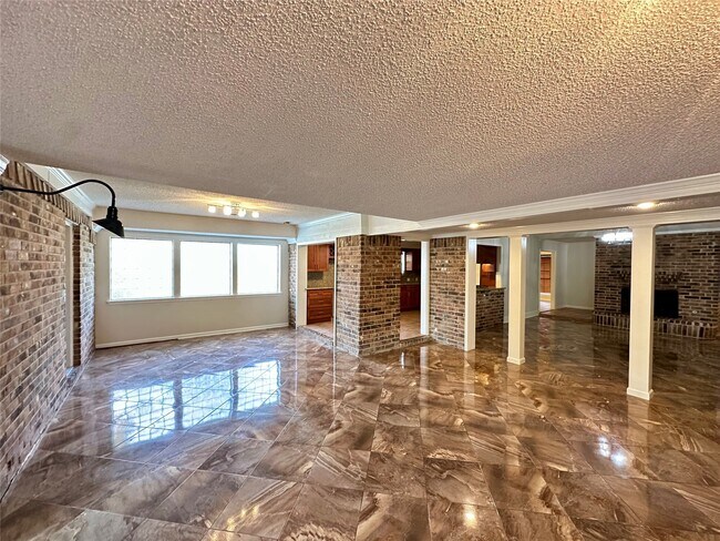 Foto del edificio - 3010 Pine St