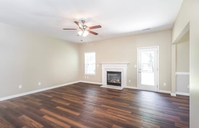 Building Photo - 2608 Hartley Hills Dr