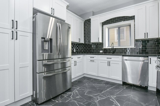 Photo - 540 61st St Apartment