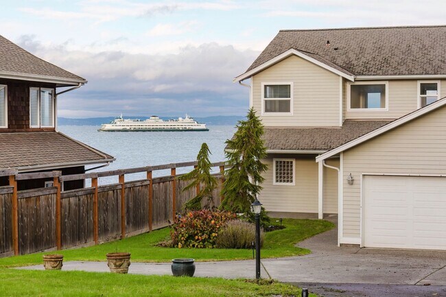 Building Photo - Kingston Low Bank Waterfront