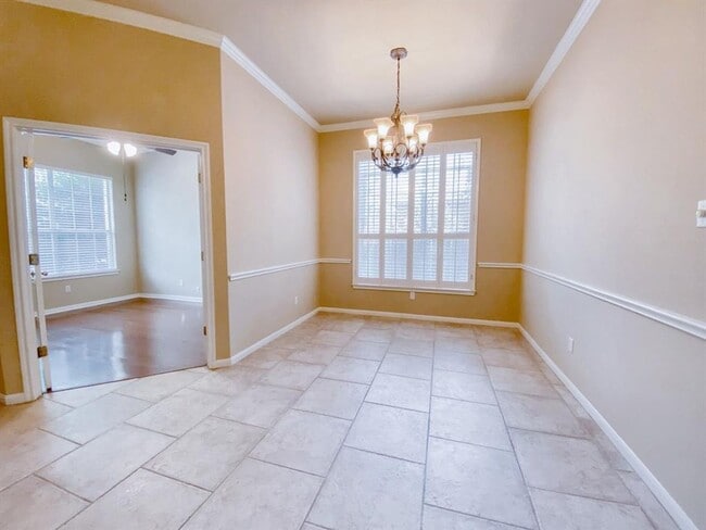 Building Photo - 1904 Maize Bend Dr