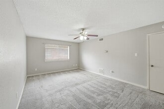 Building Photo - 926 Comstock Springs Dr