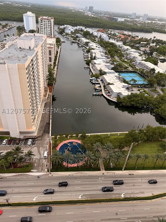 Building Photo - 16001 Collins 2406