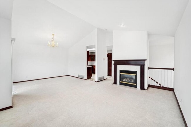 Foto del edificio - 3 bedroom in Seattle WA 98144