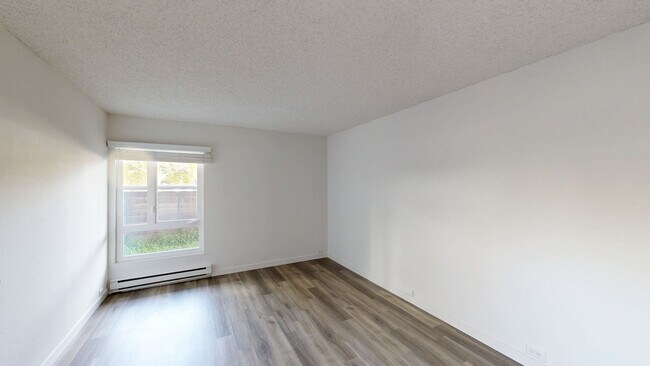 Interior Photo - Eight 80 Newport Beach