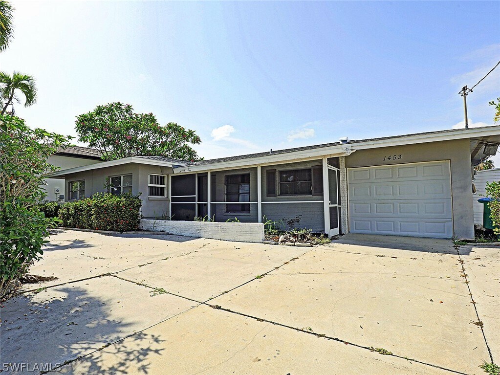 Primary Photo - 1453 Venetian Ct