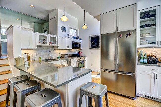 Foto del edificio - 1655 Majors Path