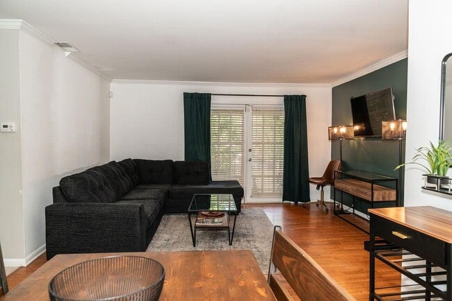 Foto del edificio - 1150 Collier Rd NW