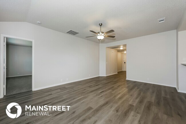 Foto del edificio - 317 Oakhurst Dr