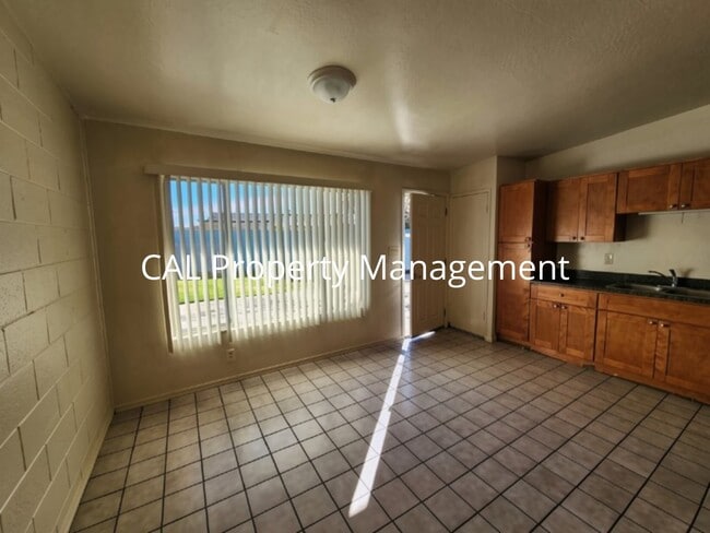 Building Photo - 1426 Amador Cir