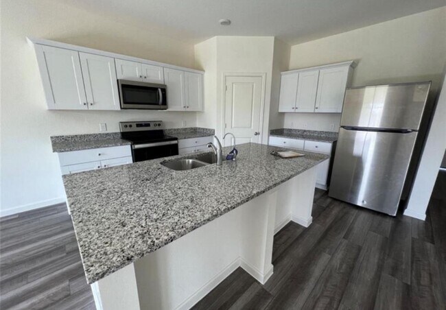 Building Photo - 1064 Water Oak Ln