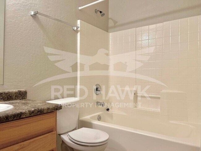 Foto del edificio - 4423 E McLellan Rd