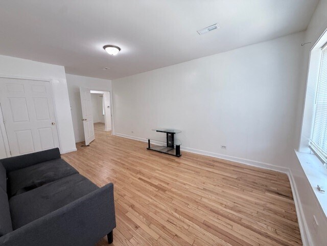 Foto del edificio - 834 N Christiana Ave