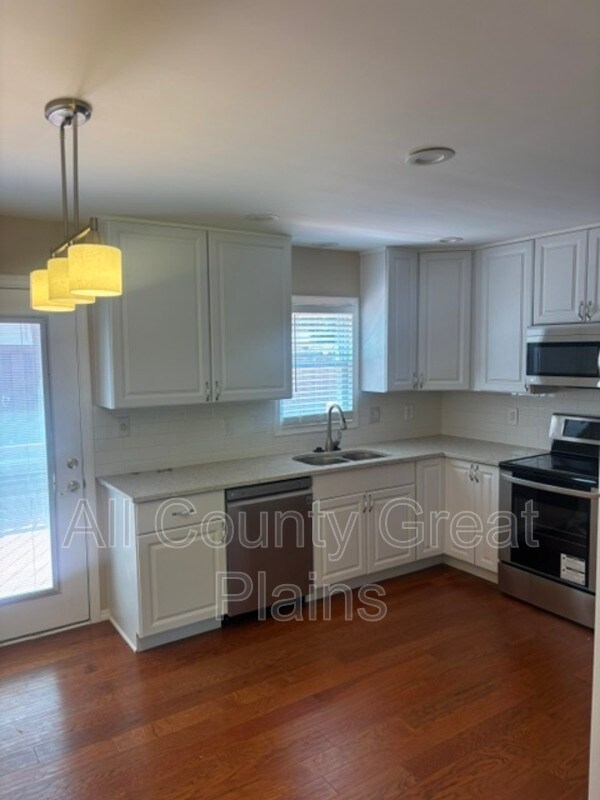 Foto del edificio - 6101 W 58th St