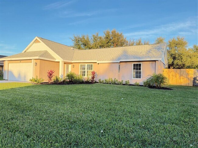 Foto del edificio - 221 Dempsey Way