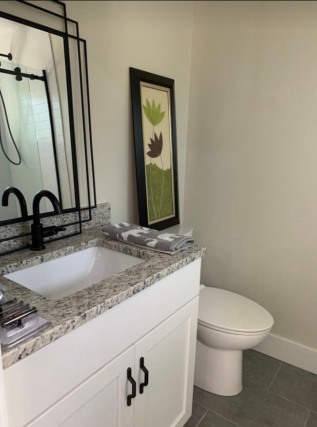 Foto del edificio - 413 S Melville Ave