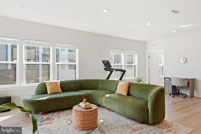 Foto del edificio - 46294 Mount Milstead Ter