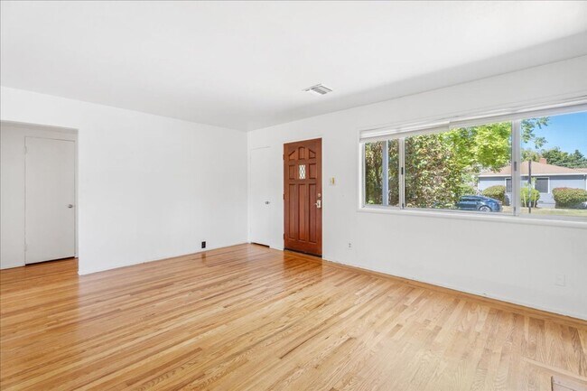 Building Photo - 4341 62nd St