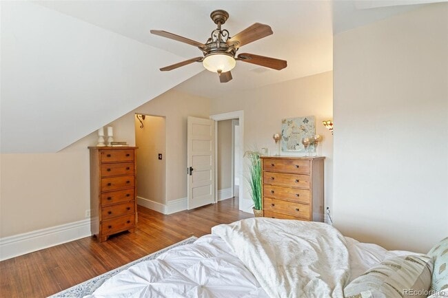 Photo - 704 W Cucharras St House