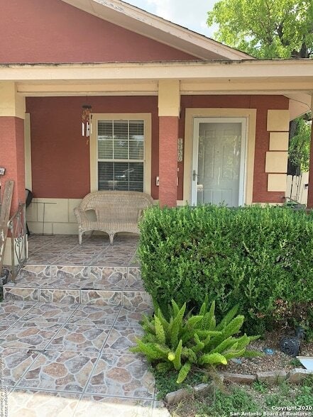 Building Photo - 1750 W Craig Pl