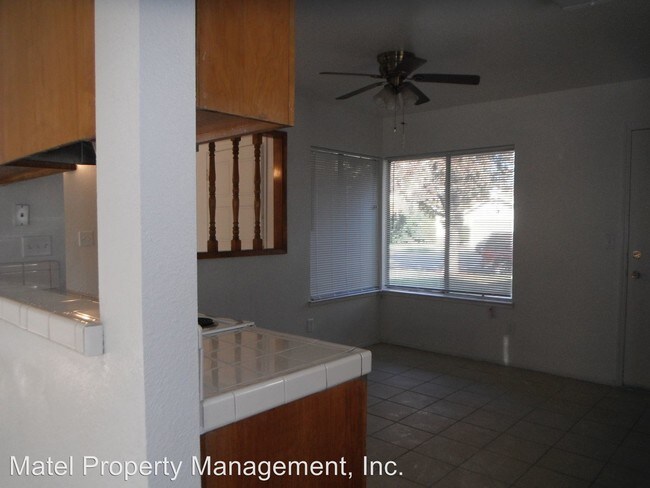 Building Photo - 582 Harvest Park Dr