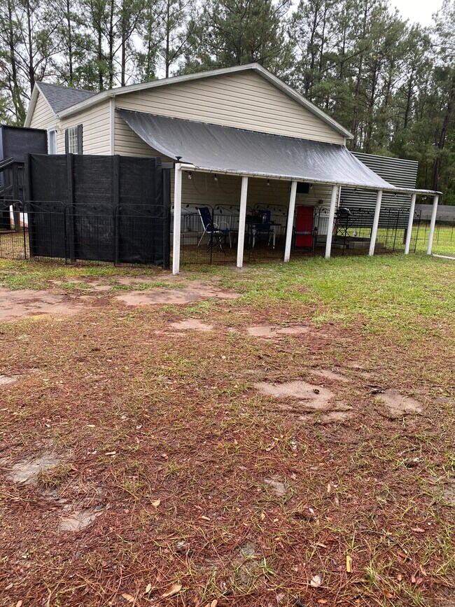Building Photo - 45335 Eula B Rd