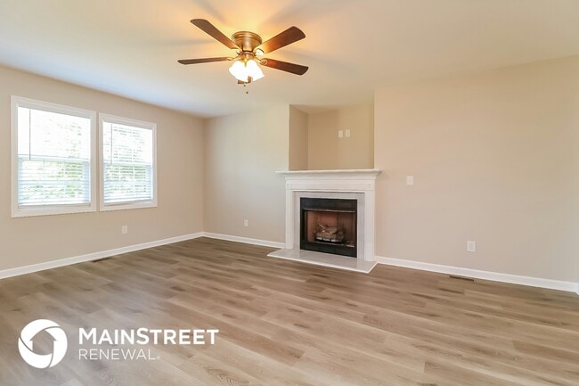 Building Photo - 147 Langston Ridge Dr