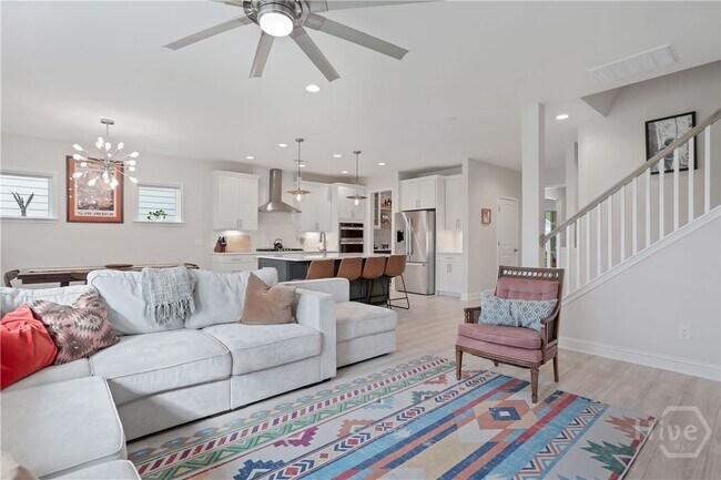 Foto del edificio - 710 Longleaf Dr