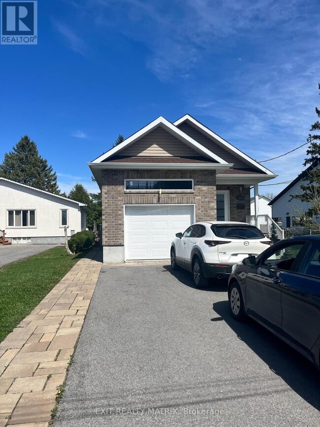 Photo du bâtiment - 1557 Belcourt Blvd