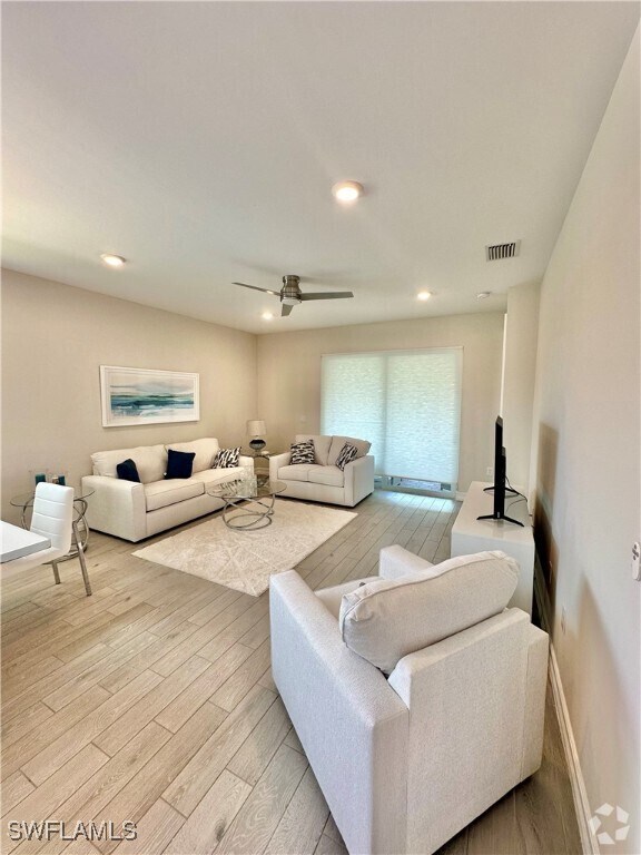 Building Photo - 1064 Tranquil Brk Dr