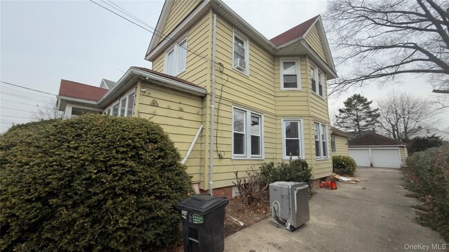 Foto del edificio - 225 Church St