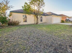 Building Photo - 4510 Hondo Dr