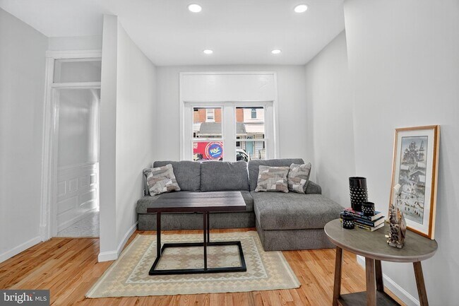 Foto del edificio - 4324 Otter St