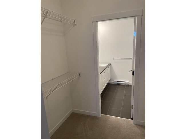 Building Photo - 15848 Fraser Hwy