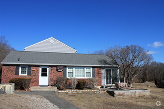 Building Photo - 86 Old Farms Ln