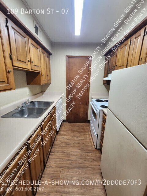 Foto del edificio - 109 Barton St