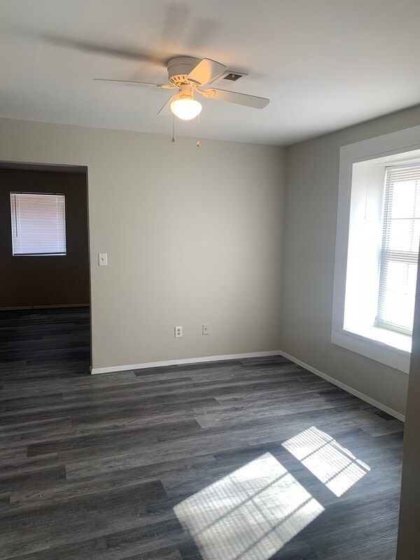 Foto del edificio - 790 Condit St