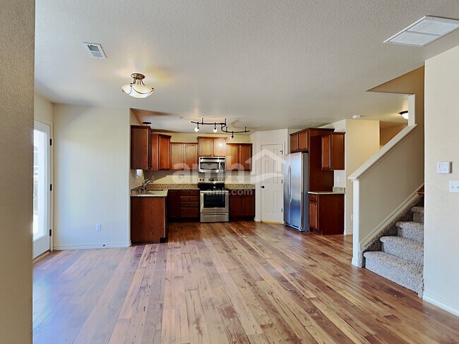 Building Photo - 3713 Winter Sun Dr