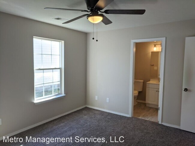 Foto del edificio - 3 br, 2 bath House - 4221 Lambert Ave