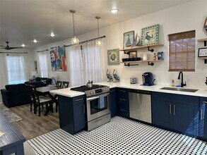 Building Photo - 4009 Avenue L