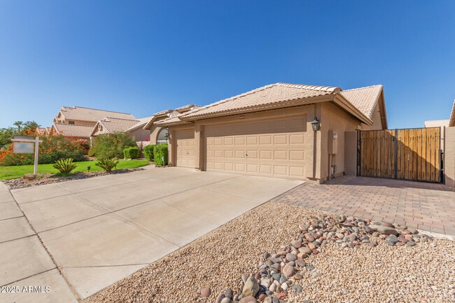 Foto del edificio - 4308 E Rock Wren Rd