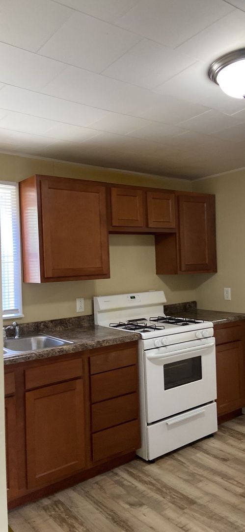 Foto del edificio - 2 BR/1.5 Bath Single Family Home In Goshen!