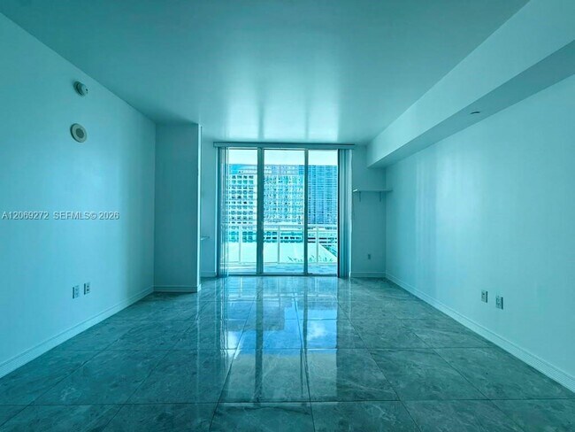 Foto del edificio - 950 Brickell Bay Dr