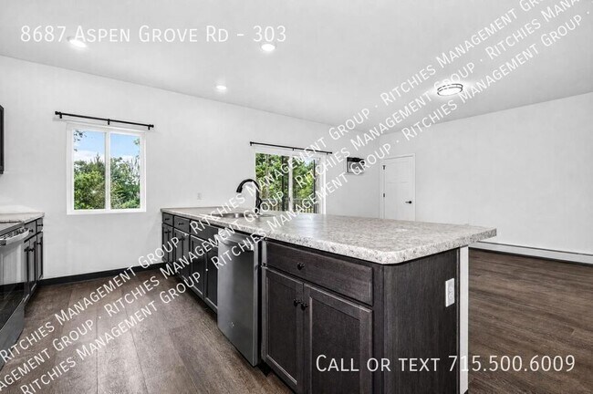 Foto del edificio - 8687 Aspen Ln