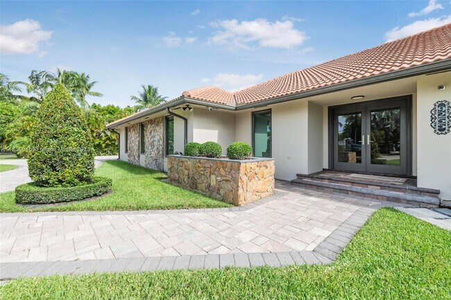 Foto del edificio - 9255 SW 108th St