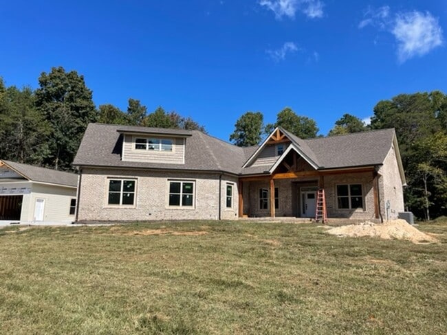 Foto del edificio - New Construction home on beautiful site near Melton Hill Lake.  Minutes from Farragut