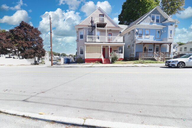 Foto del edificio - 267 Ames St