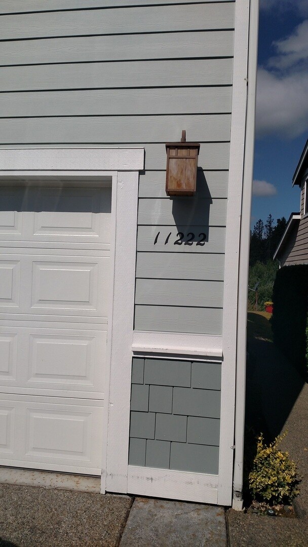 Building Photo - South Hill Puyallup 2 bedroom + Bonus Room...