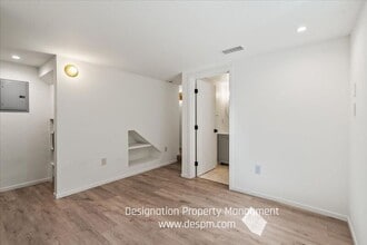 Building Photo - 3181 Verdugo Pl