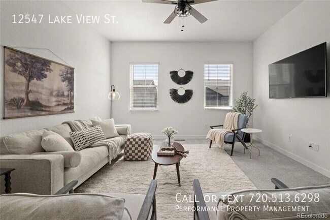 Foto del edificio - 12547 Lake View St